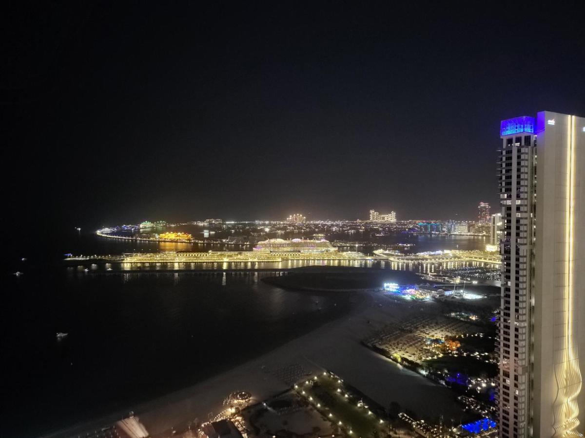 Pirates Bay Hostel Dubai Exterior photo