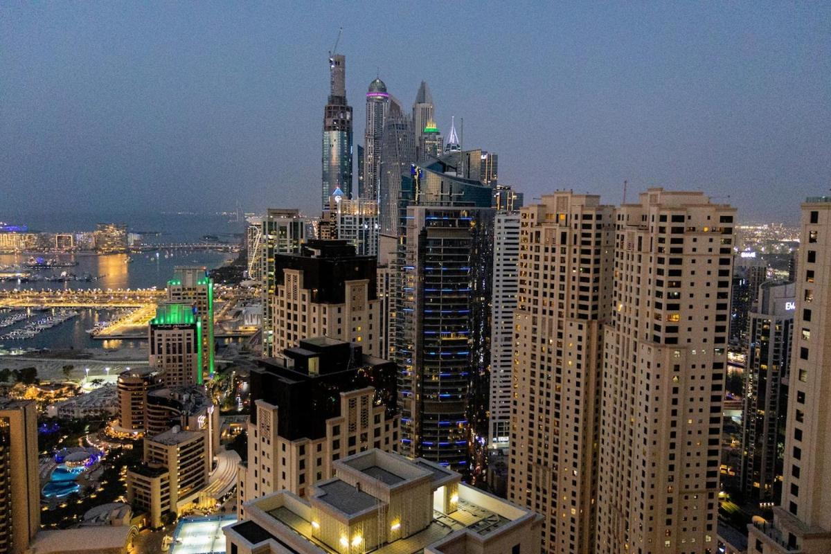 Pirates Bay Hostel Dubai Exterior photo